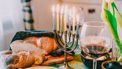 掘金官方晒球员卡通投篮视频：视频中六位球员分别是谁？